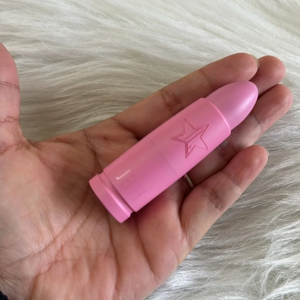 Jeffree Star Red Affair Velvet Trap Matte Lipstick